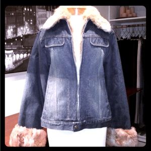 Jean jacket with removable quilted lining and rabbit trim size L